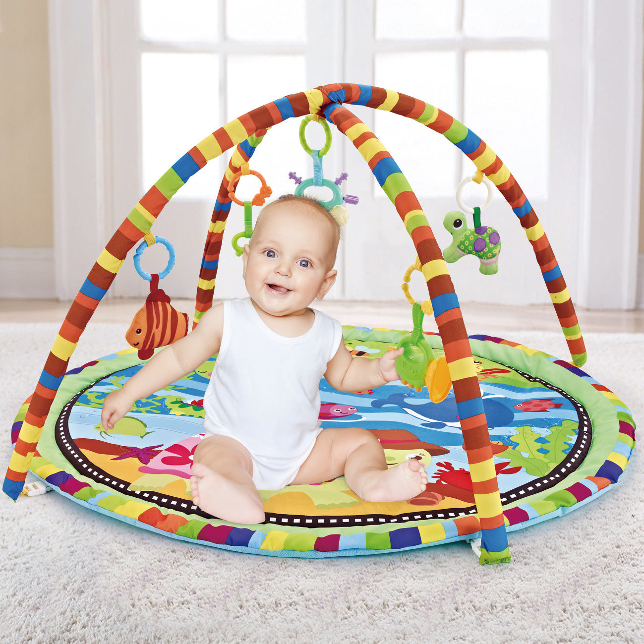 babygym med leksaker